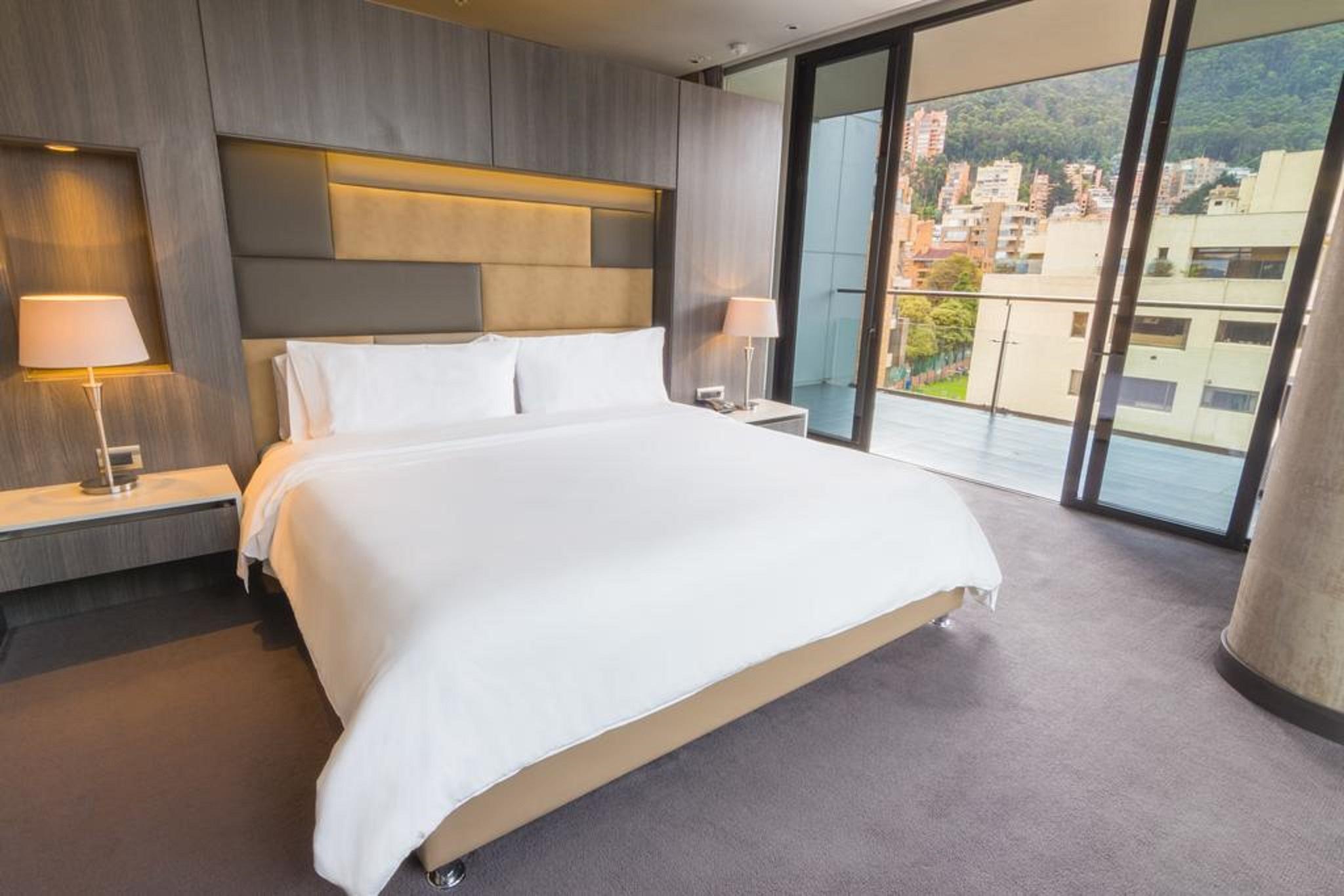 Ghl Bioxury Hotel Bogotá Exterior foto A bedroom at the hotel