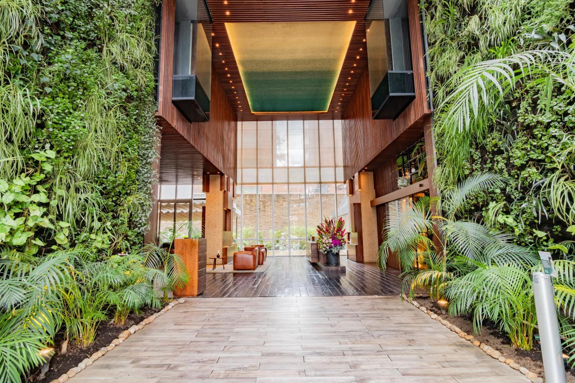 Ghl Bioxury Hotel Bogotá Exterior foto The lobby of the hotel
